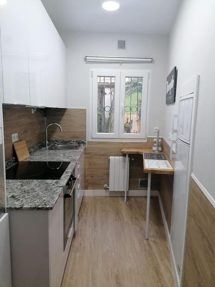 Pisazo En Pleno Centro!! Apartman Santender Kültér fotó